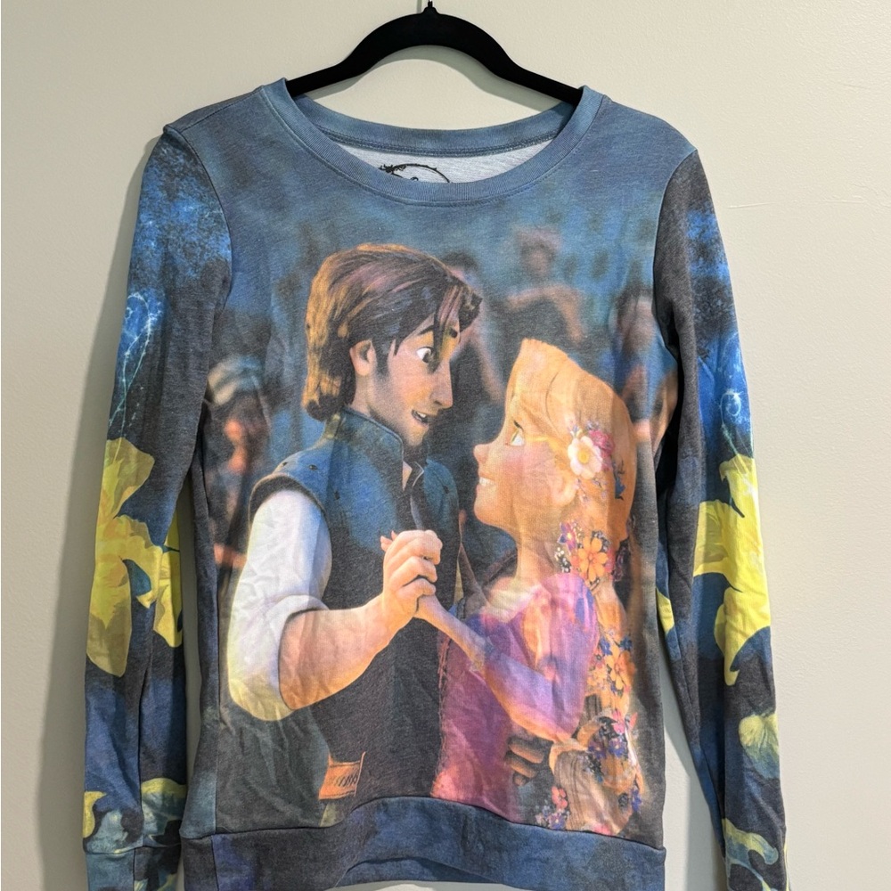 Disney Tangled Hot Topic Blue Graphic Pullover sweater XS